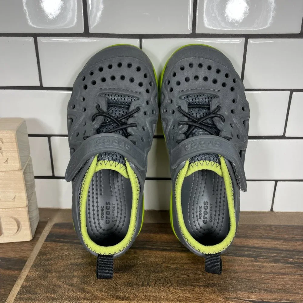 CROCS Swiftwater Play Shoe Little Girl's Size c12 Gray Green Water Sneakers